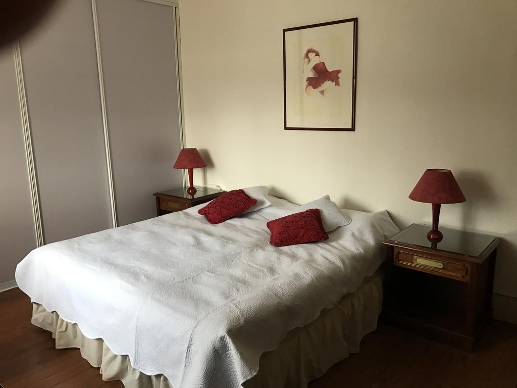 Maison D'Hotes Chateau De Lastours Espalais 외부 사진